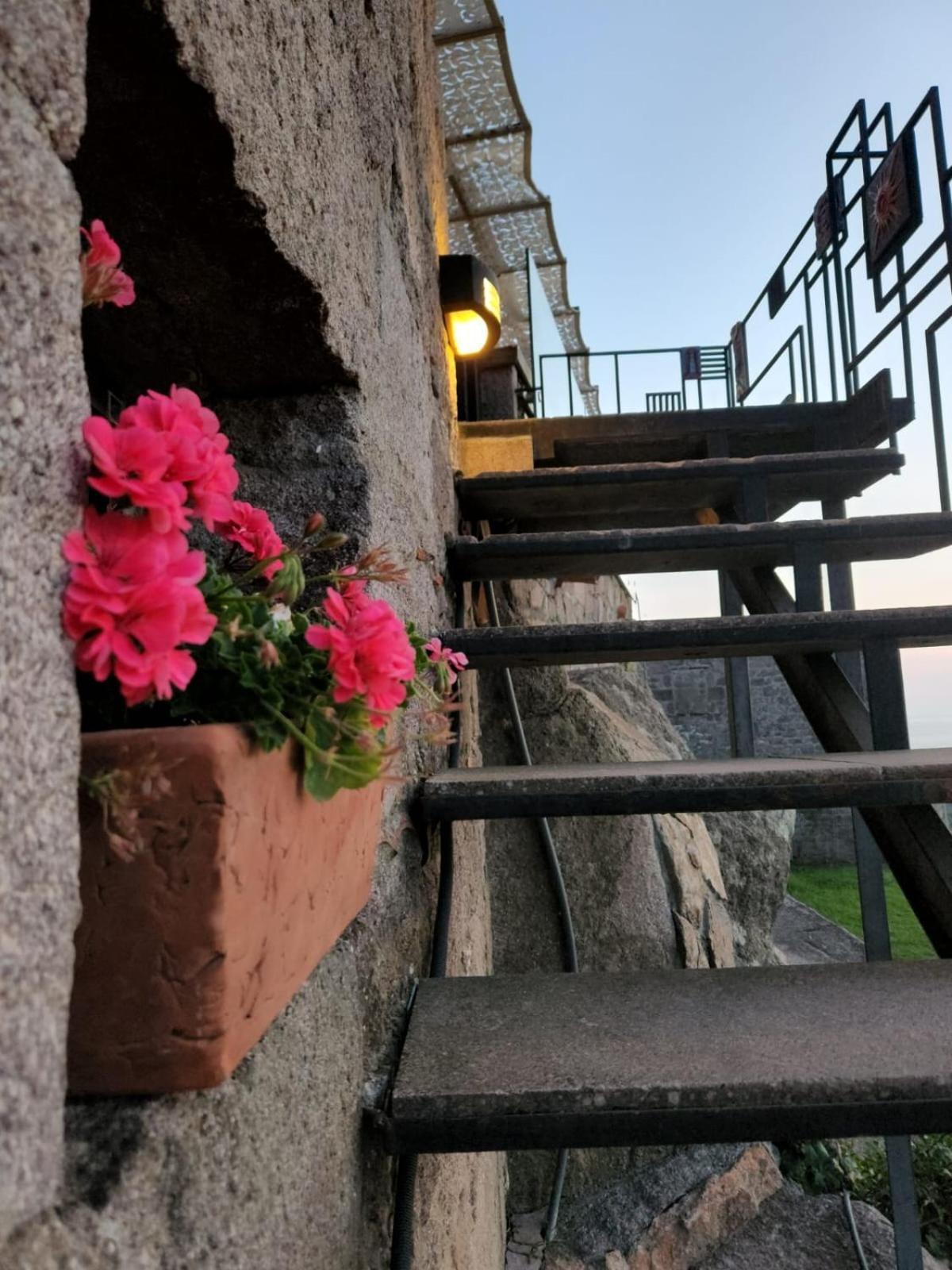 Assos Sunset Hotel Bagian luar foto
